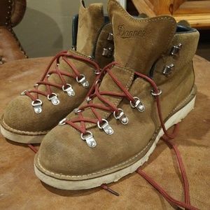 Danner overton boots
